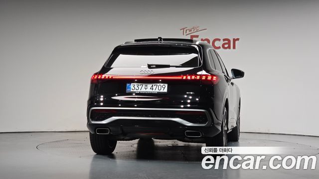 Audi Q5 (80A) 40 TFSI Quattro S Line 2025 — фото 4
