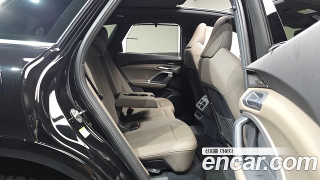 Audi Q5 (80A) 40 TFSI Quattro S Line 2025 — фото 12