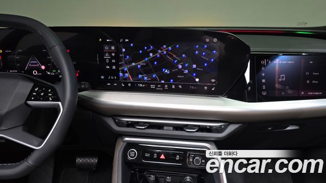 Audi Q5 (80A) 40 TFSI Quattro S Line 2025 — фото 14