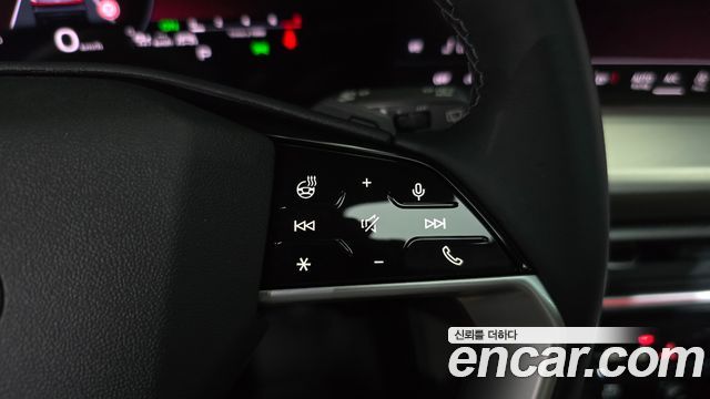 Audi Q5 (80A) 40 TFSI Quattro S Line 2025 — фото 16
