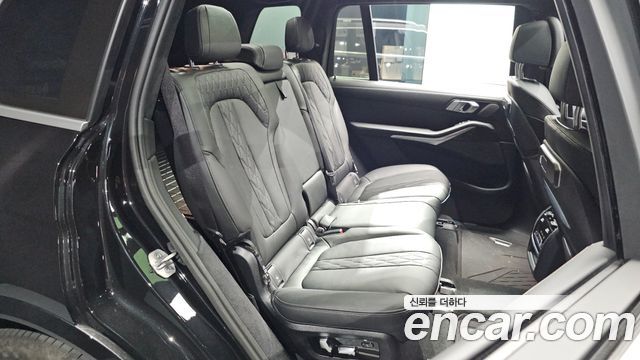 BMW X7 (G07) xDrive 40i M Sport 7STR 2026 — фото 11
