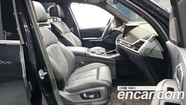 BMW X7 (G07) xDrive 40i M Sport 7STR 2026 — фото 12