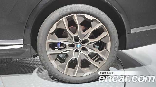BMW X7 (G07) xDrive 40i M Sport 7STR 2026 — фото 21
