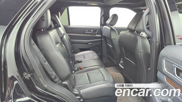 Ford Explorer 2.3 Limited 4WD 5th 2018 — фото 20