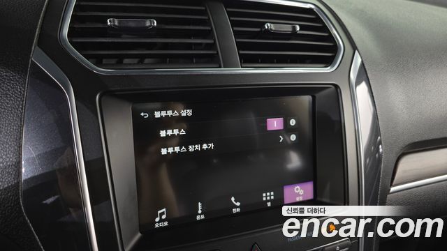 Ford Explorer 2.3 Limited 4WD 5th 2018 — фото 34
