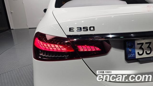 Mercedes-Benz E-Class (W213) E350 4MATIC AMG Line 2022 — фото 23