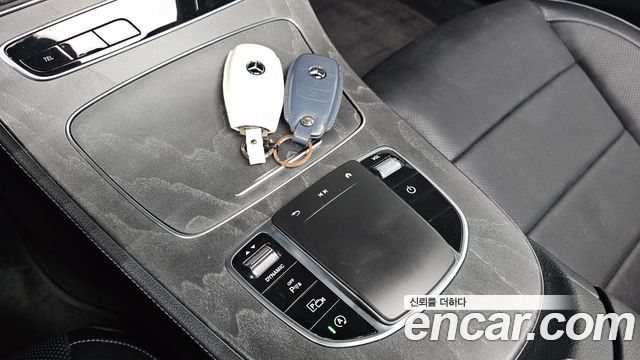 Mercedes-Benz E-Class (W213) E350 4MATIC AMG Line 2022 — фото 28
