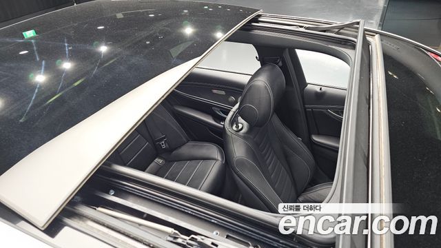 Mercedes-Benz E-Class (W213) E350 4MATIC AMG Line 2022 — фото 32