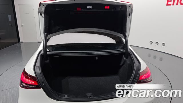 Mercedes-Benz E-Class (W213) E350 4MATIC AMG Line 2022 — фото 36