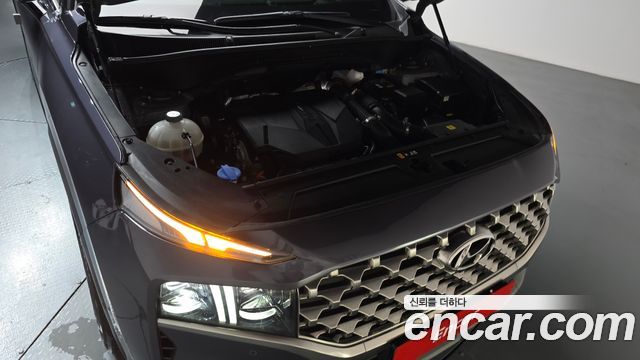 Hyundai Santa Fe Gasoline 2.5T 2WD Prestige 2022 — фото 6