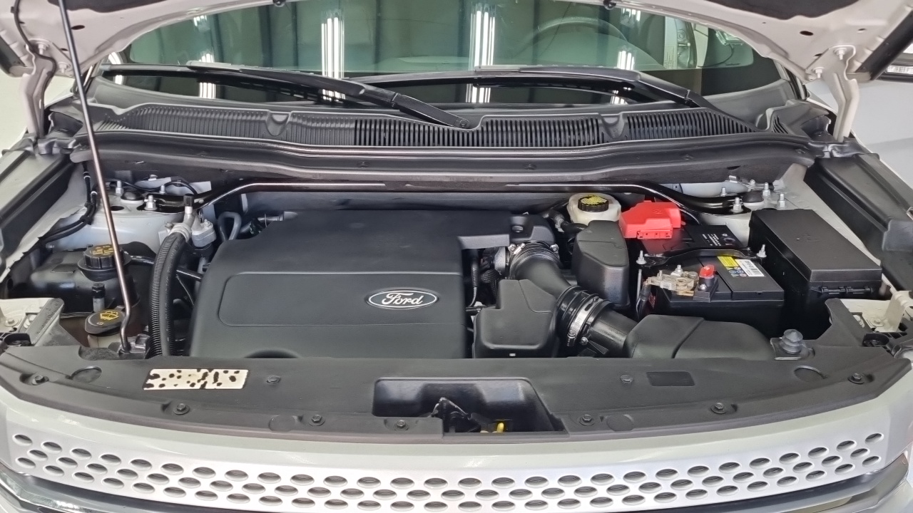 Ford Explorer 3.5 Limited 4WD 5th 2014 — фото 6