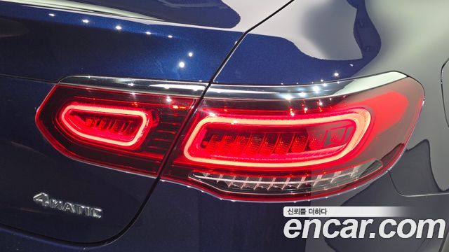 Mercedes-Benz GLC-Class (X253) GLC300 4MATIC Premium Coupe 2021 — фото 23