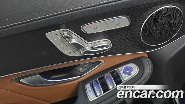 Mercedes-Benz GLC-Class (X253) GLC300 4MATIC Premium Coupe 2021 — фото 29