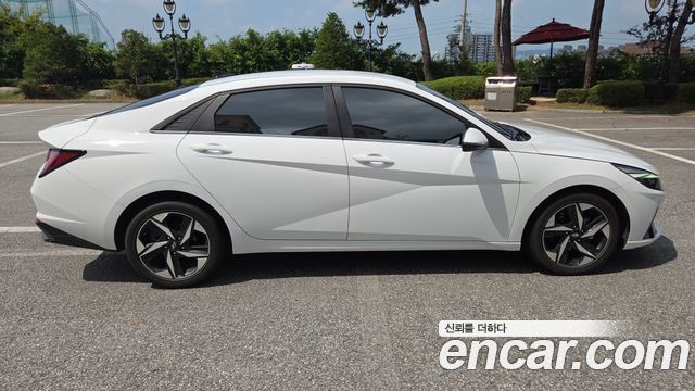 Hyundai Avante (CN7) 1.6 Inspiration 2022 — фото 7