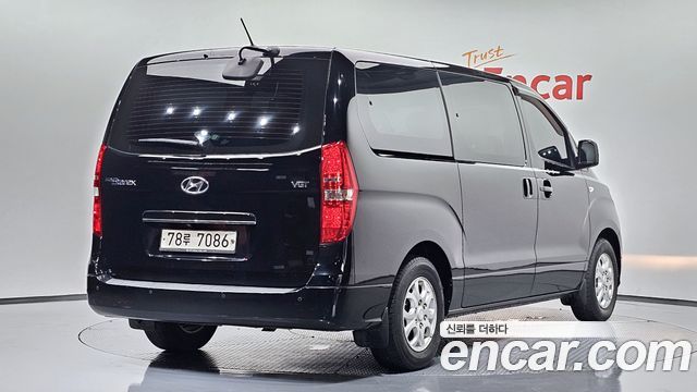 Hyundai Grand Starex Wagon 11-Seater Style 2020 — фото 2