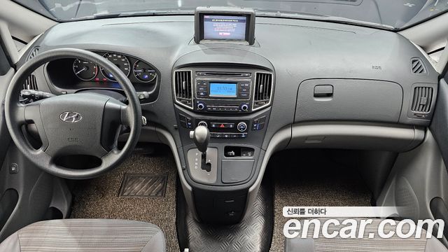 Hyundai Grand Starex Wagon 11-Seater Style 2020 — фото 7
