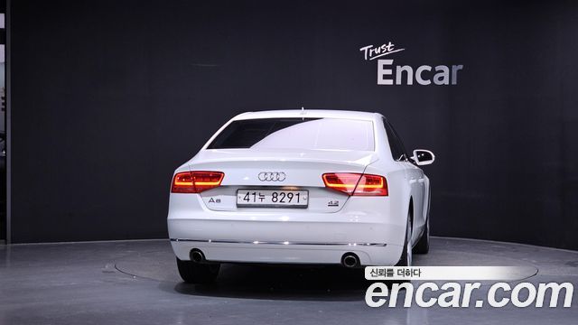 Audi A8 4.2 FSI Quattro D4 2011 — фото 4