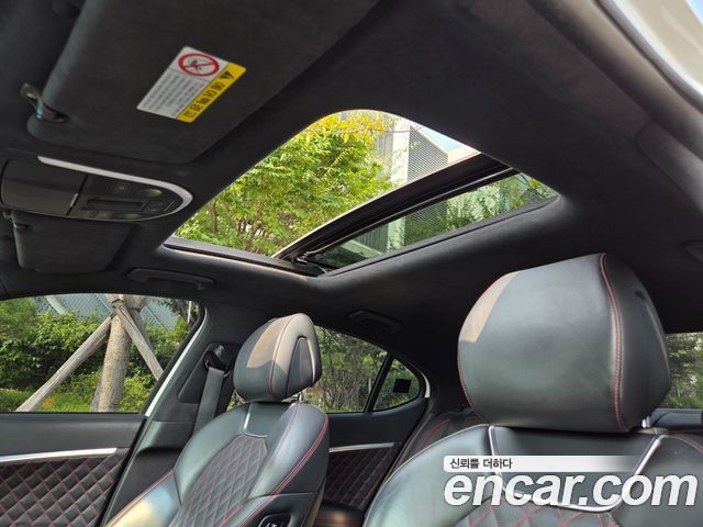 Genesis G70 2.0T AWD Sport Package 2020 — фото 15