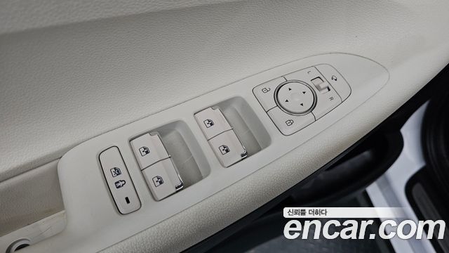 Hyundai Grandeur Hybrid (IG) Le Blanc 2023 — фото 13