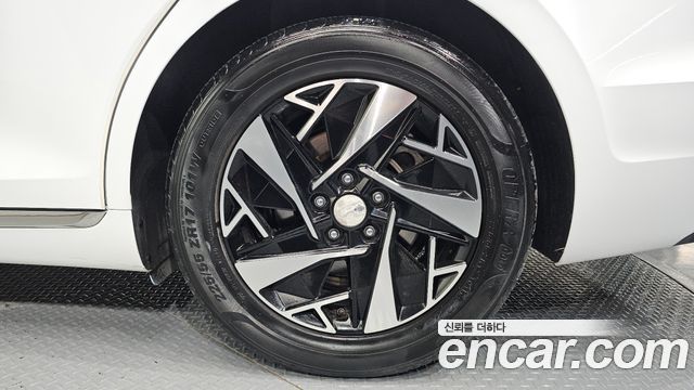Hyundai Grandeur Hybrid (IG) Le Blanc 2023 — фото 21