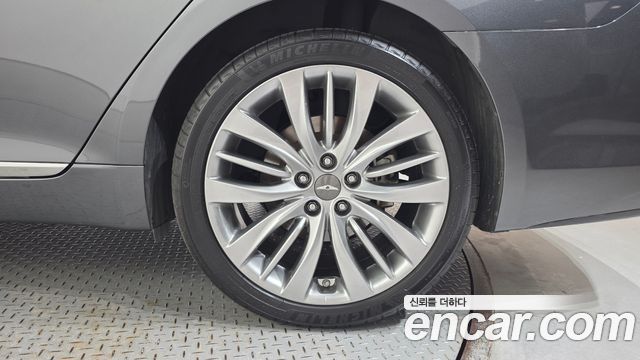 Genesis G80 3.3 GDI Premium Luxury 2018 — фото 21
