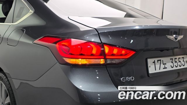 Genesis G80 3.3 GDI Premium Luxury 2018 — фото 23