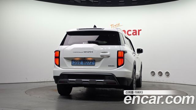 KG Mobility (SsangYong) Torres EVX E7 2024 — фото 4