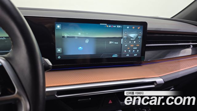 KG Mobility (SsangYong) Torres EVX E7 2024 — фото 14