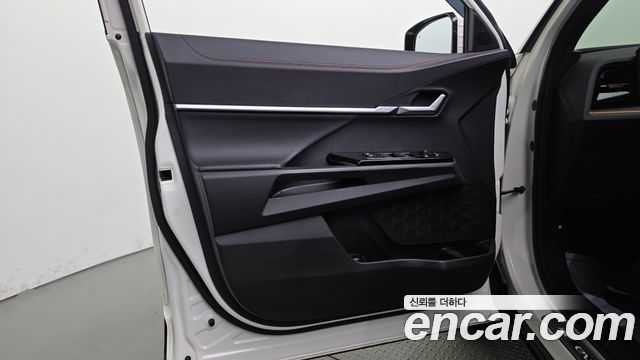 KG Mobility (SsangYong) Torres EVX E7 2024 — фото 24