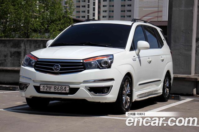 KG Mobility (SsangYong) Korando Turismo 4WD TX 9-seater 2017 — фото 2