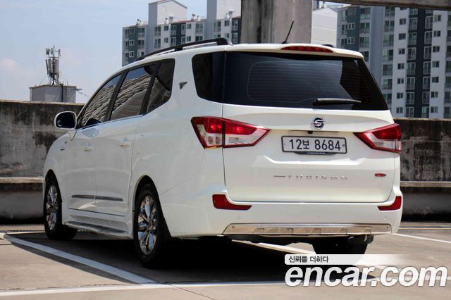 KG Mobility (SsangYong) Korando Turismo 4WD TX 9-seater 2017 — фото 7