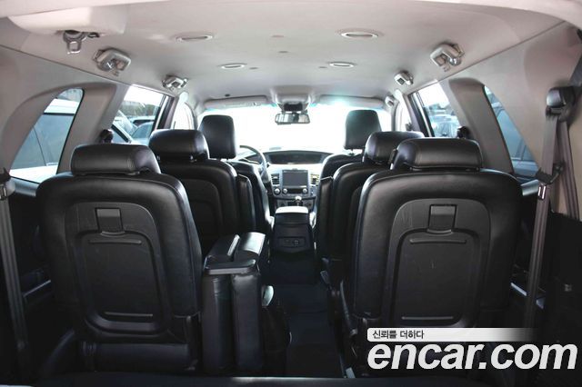 KG Mobility (SsangYong) Korando Turismo 4WD TX 9-seater 2017 — фото 24