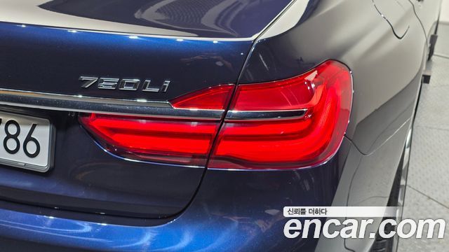BMW 7 Series (G11) 750Li xDrive 2016 — фото 29