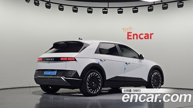 Hyundai Ioniq 5 Long range Commercial Long Range Package 2023 — фото 2