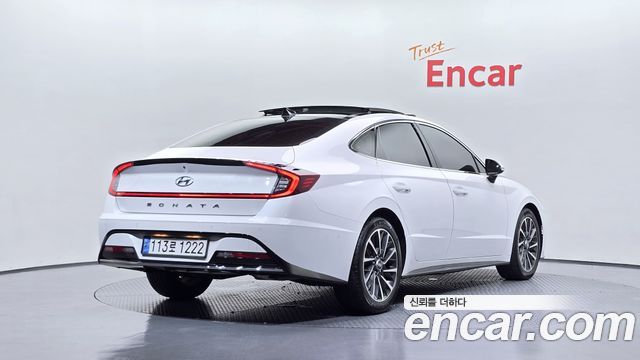 Hyundai Sonata (DN8) 2.0 Premium Millennial 2020 — фото 2