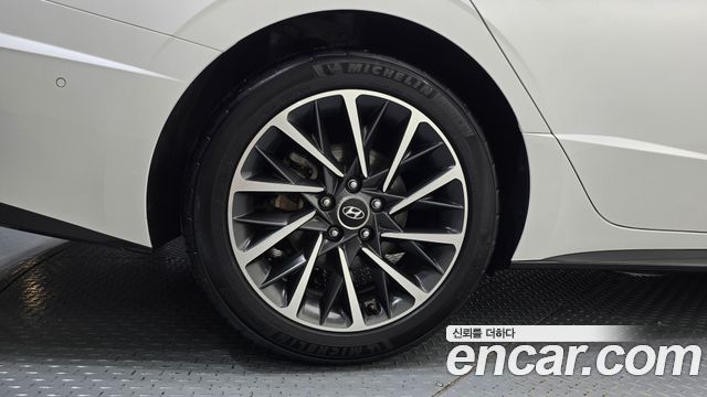 Hyundai Sonata (DN8) 2.0 Premium Millennial 2020 — фото 5
