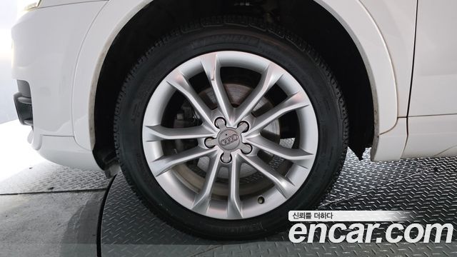 Audi Q3 35 TDI Quattro Dynamic 8U 2015 — фото 5
