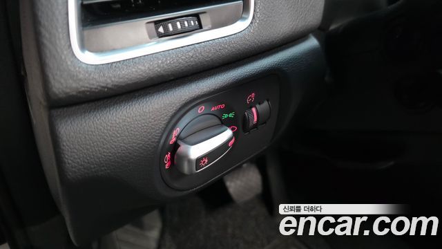 Audi Q3 35 TDI Quattro Dynamic 8U 2015 — фото 18