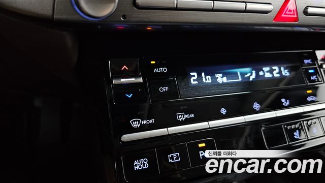 Hyundai Grandeur (GN7) 3.5 LPG 2WD Premium 2023 — фото 18