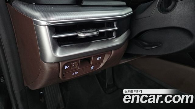Hyundai Grandeur (GN7) 3.5 LPG 2WD Premium 2023 — фото 19
