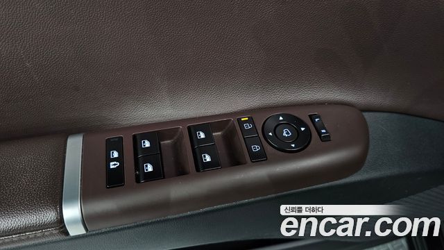 Hyundai Grandeur (GN7) 3.5 LPG 2WD Premium 2023 — фото 27