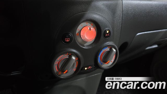 Nissan Cube 1.8 S Z12 2011 — фото 18