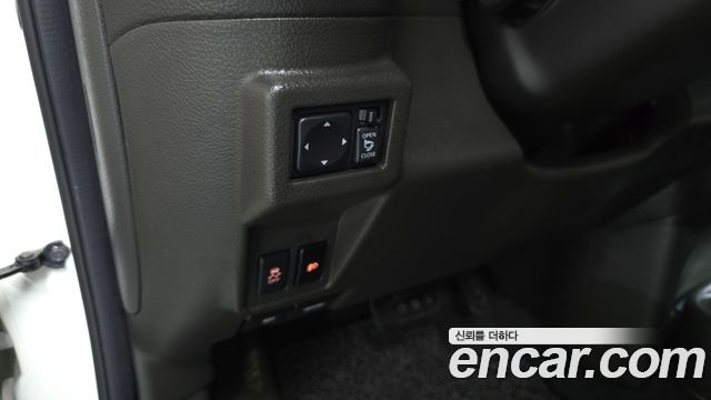 Nissan Cube 1.8 S Z12 2011 — фото 31
