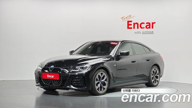 BMW i4 eDrive40 M Sports Pro 2022 — фото 11