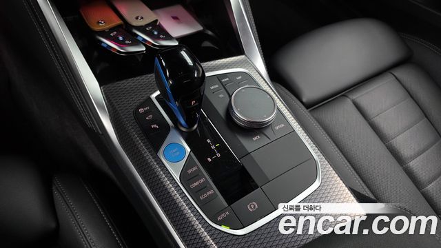 BMW i4 eDrive40 M Sports Pro 2022 — фото 9