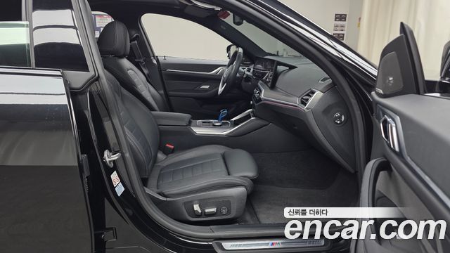 BMW i4 eDrive40 M Sports Pro 2022 — фото 15