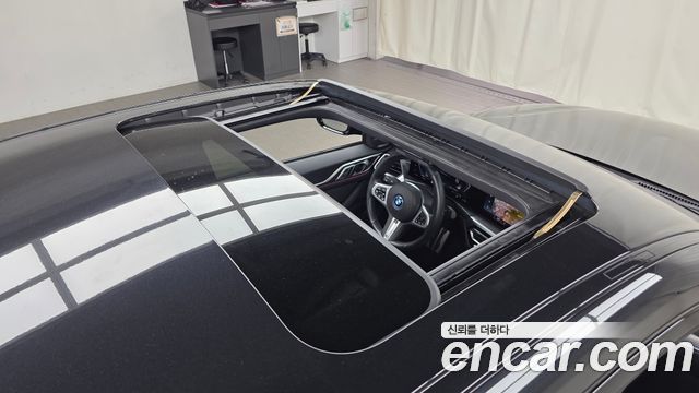 BMW i4 eDrive40 M Sports Pro 2022 — фото 23