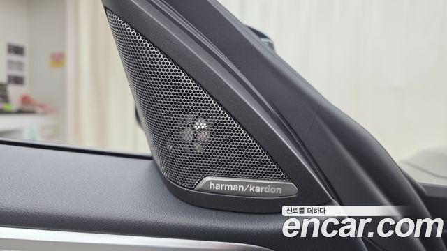 BMW i4 eDrive40 M Sports Pro 2022 — фото 35
