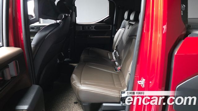Kia Tasman 2.5T Gasoline 2WD Adventure 2026 — фото 26