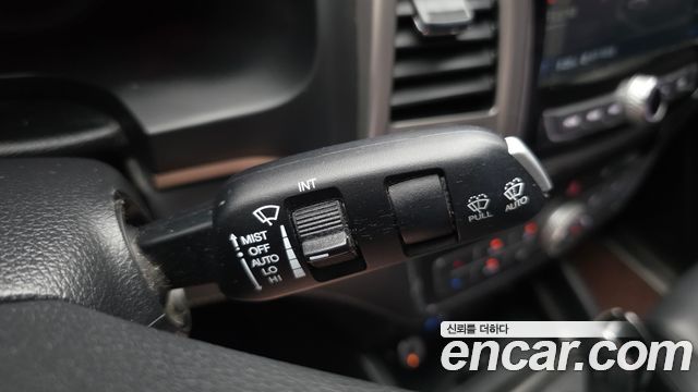 KG Mobility (SsangYong) Rexton Sports Diesel 2.2 4WD Noblesse 2018 — фото 18